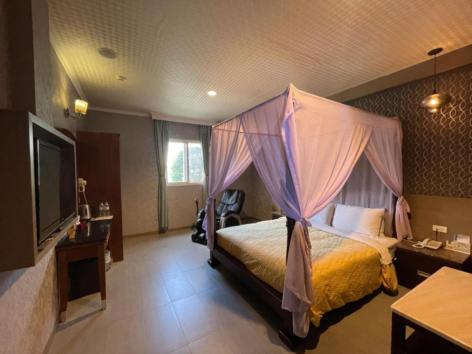 Treasure Island Motel - Renwu เกาสง ภายนอก รูปภาพ